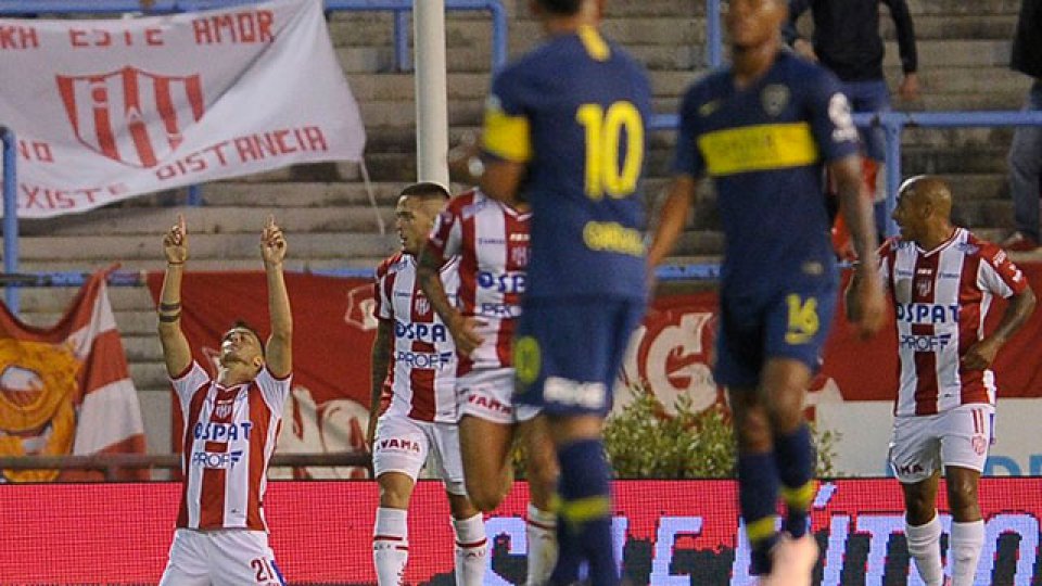 En Mar del Plata, Unión golpeó a Boca en el estreno de Gustavo Alfaro. En Mar del Plata, Unión golpeó a Boca en el estreno de Gustavo Alfaro.