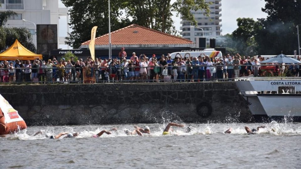 La capital santafesina disfrutó de la clásica maratón.