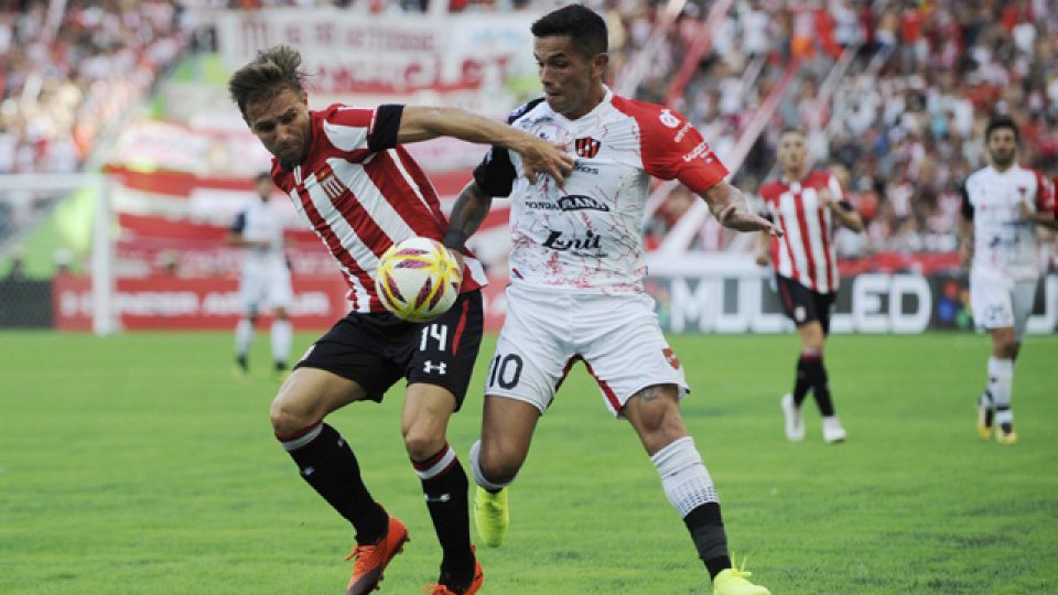 Patronato cortó la racha en La Plata.