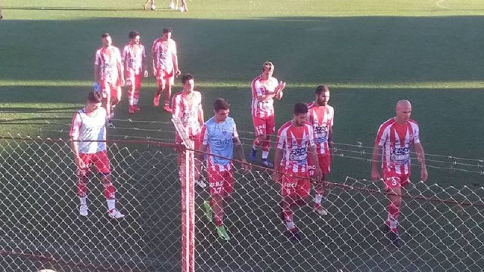 Atlético Paraná va por su primer triunfo en la Reválida del Federal A.