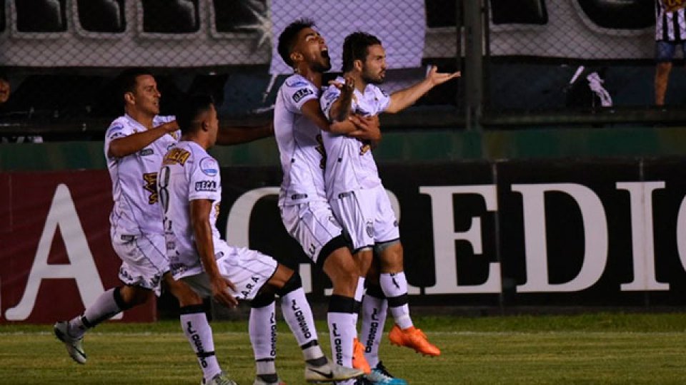 Estudiantes goleó a Tigre. (Foto: Prensa Copa Argentina)