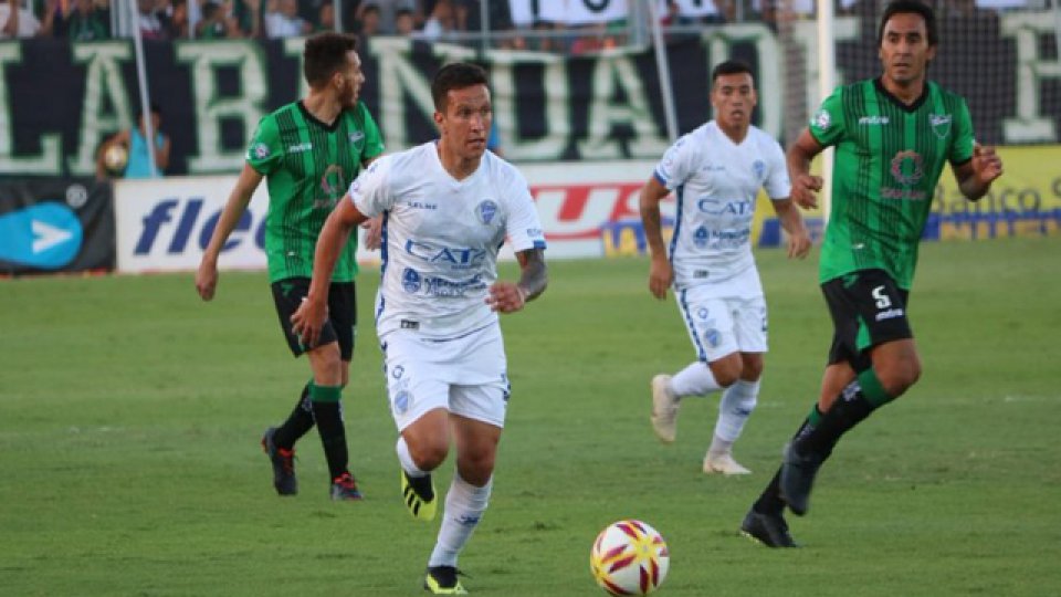 No hubo goles en el Clásico Cuyano y el Verdinegro y el Toba repartieron puntos.