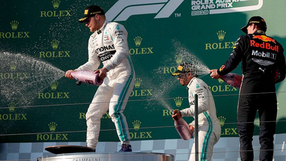 Valtteri Bottas logró la victoria en el comienzo de la temporada.