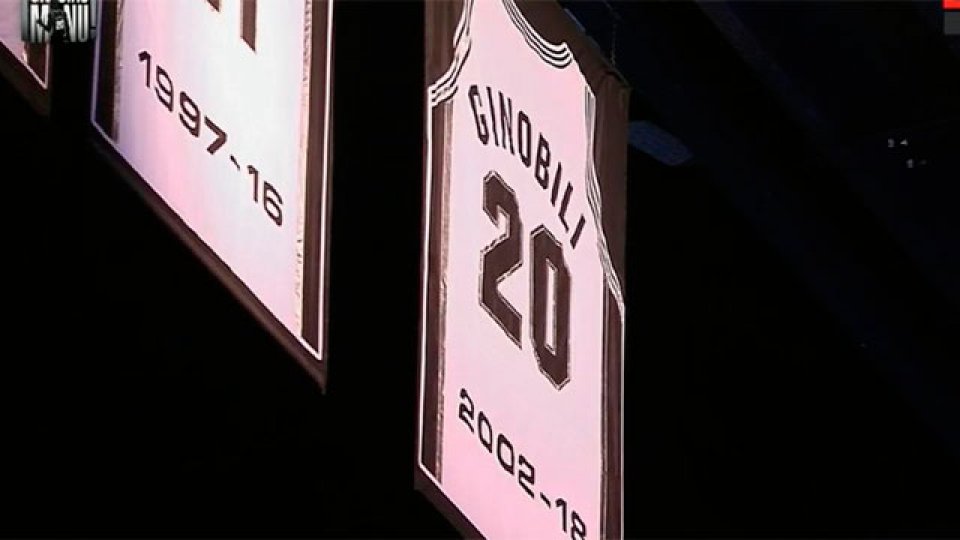 Los Spurs retiraron la camiseta de Emanuel Ginóbili.