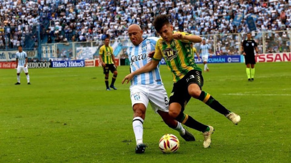 Una distracción de Aldosivi le dio un valioso triunfo al Decano. Una distracción de Aldosivi le dio un valioso triunfo al Decano.