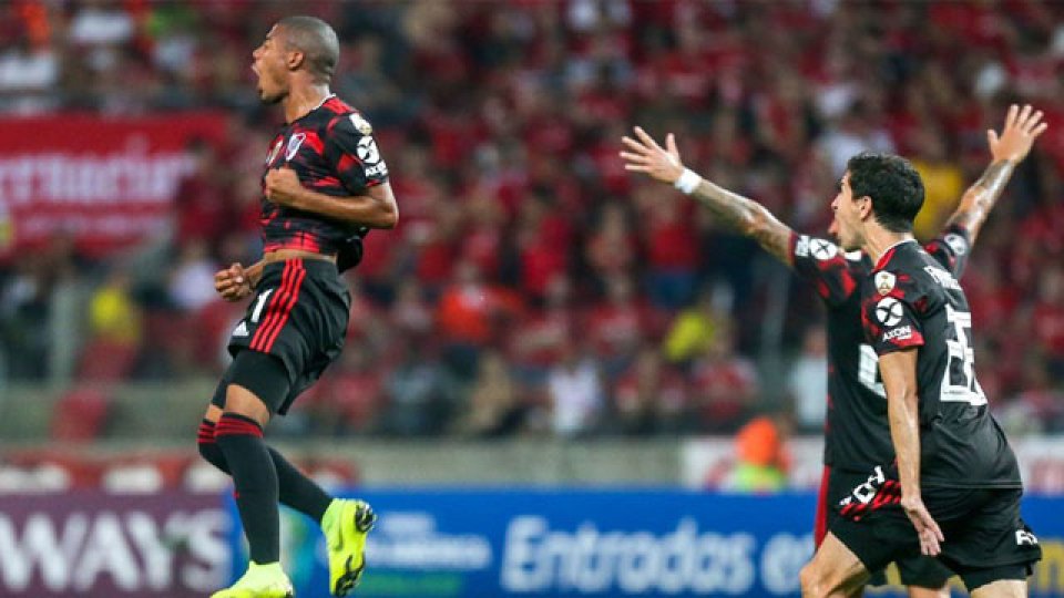 El Millonario sumó un valioso punto en su vista a Porto Alegre frente a Inter.