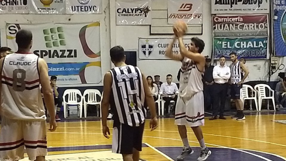 El equipo paranaense quedó a un partido de la eliminación.