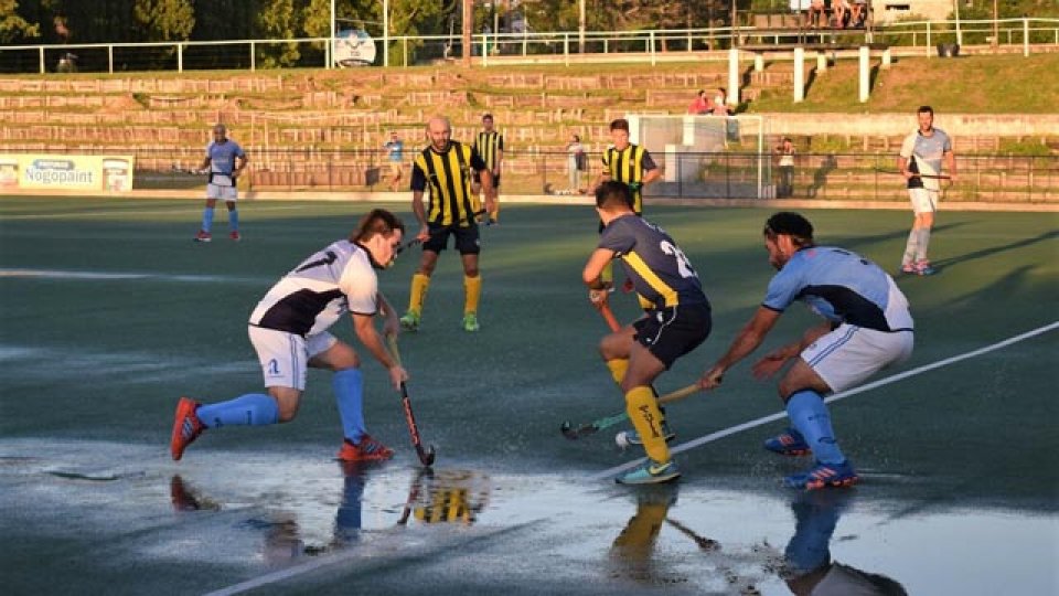 Rowing es uno de sus escoltas en Masculino.