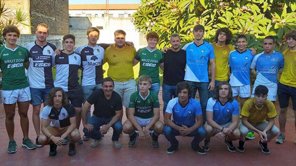 Los equipos del cuadrangular de la UER. (www.tercertiemporugby.com.ar)