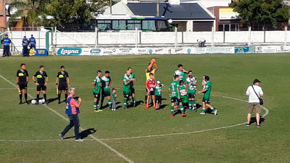 Unión Agarios Cerrito igualó y quedó eliminado.