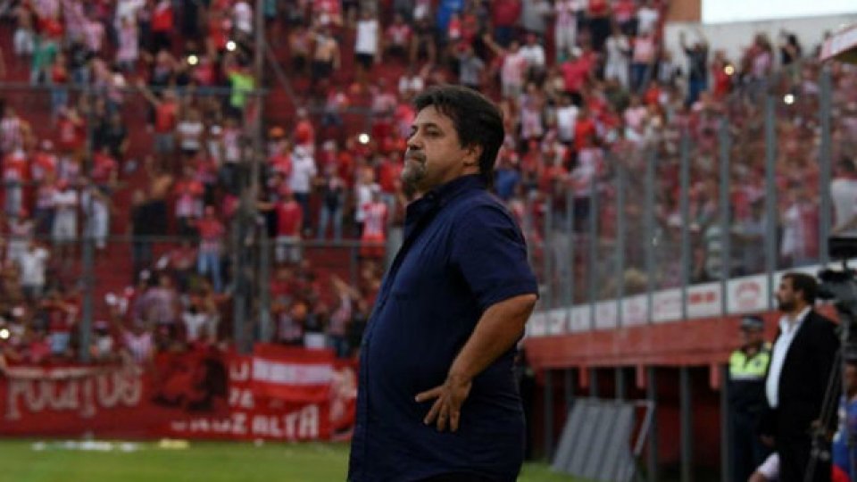 "Es el peor gremio del fútbol argentino", sostuvo Caruso Lombardi.