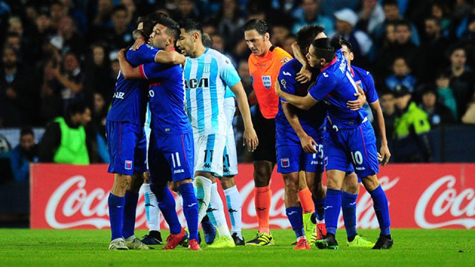 Tigre eliminó a Racing y se clasificó a semifinales de la Copa de la Superliga.