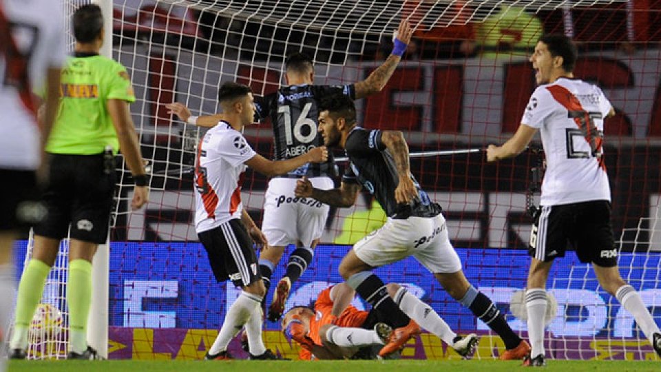 Al Millonario le faltó un tanto para meterse en las semifinales del certamen. Al Millonario le faltó un tanto para meterse en las semifinales del certamen.