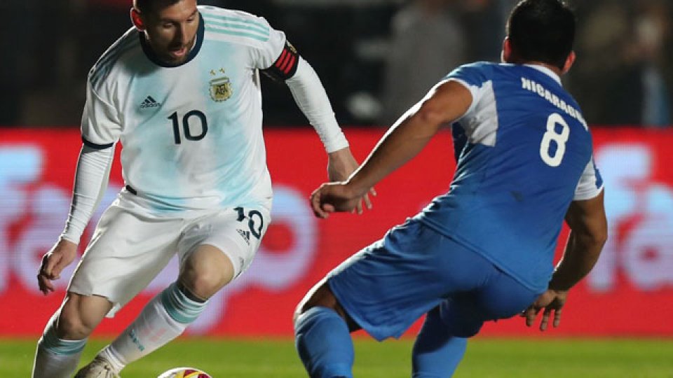 aplastante victoria de Argentina en San Juan antes de partir a la Copa Am&eacute;rica.