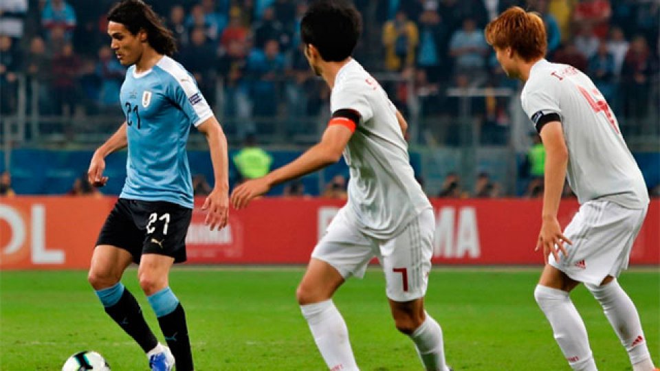 Uruguay y Japón empataron en un partidazo.