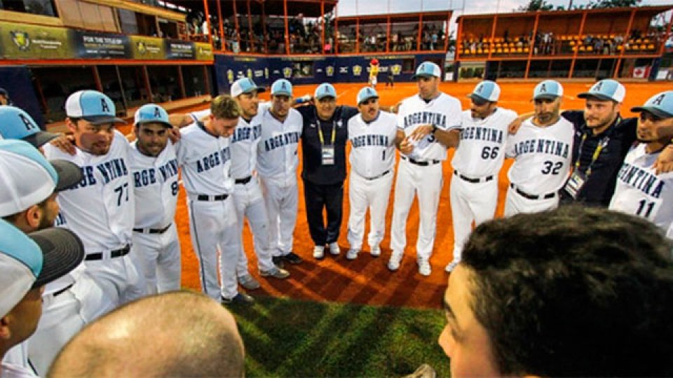 El seleccionado de Softbol hizo historia en República Checa.