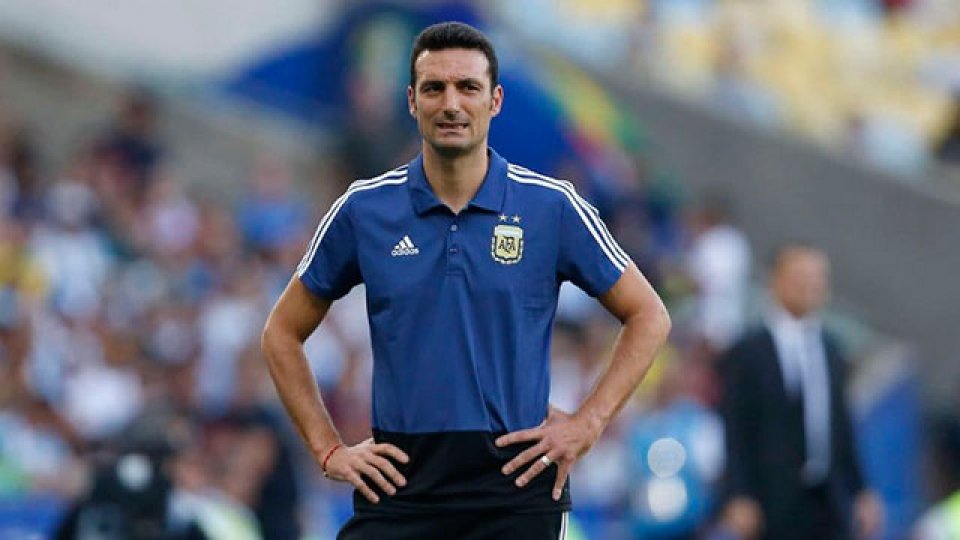 El DT argentino seguirá al frente de la Selección.