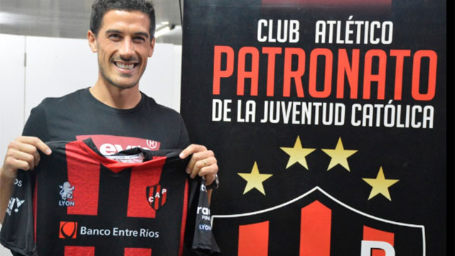 Dardo Miloc firmó y es oficialmente jugador de Patronato.