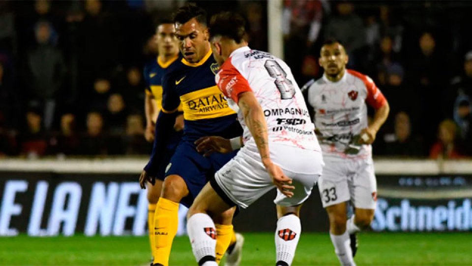 El Xeneize fue claro dominador y festejó ante el Rojinegro.