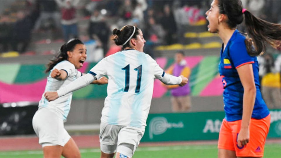 Argentina perdió con Colombia por penales y se quedó con la medalla de plata.