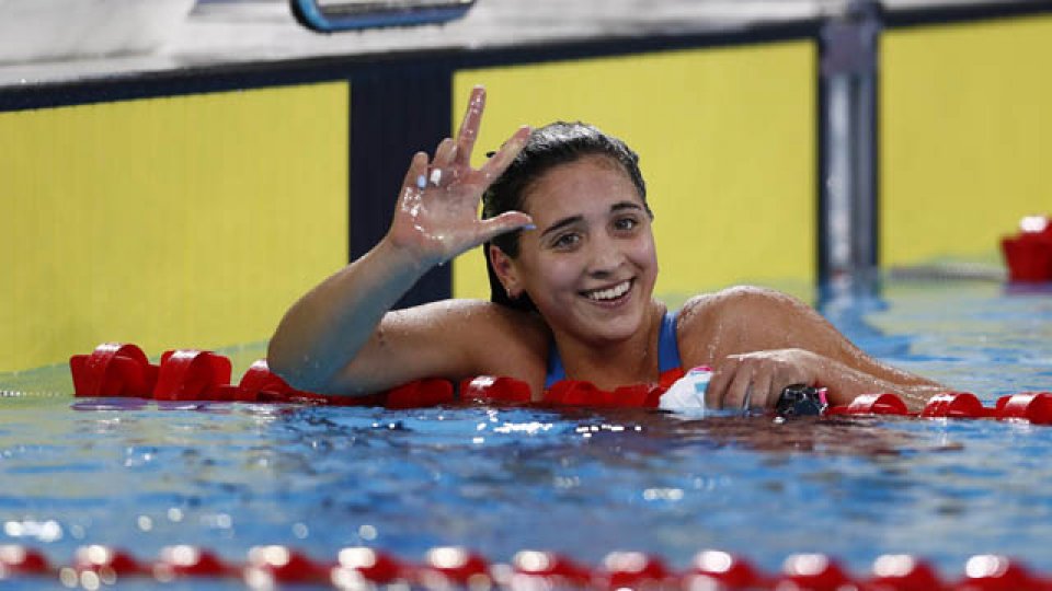 La joven nadadora volvió a ganar en Lima.