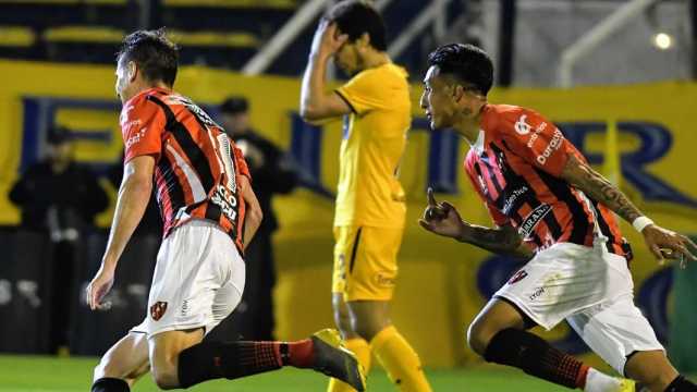 El PatrÃ³n aguantÃ³, golpeÃ³ cuando pudo y se llevÃ³ un empate de Rosario.