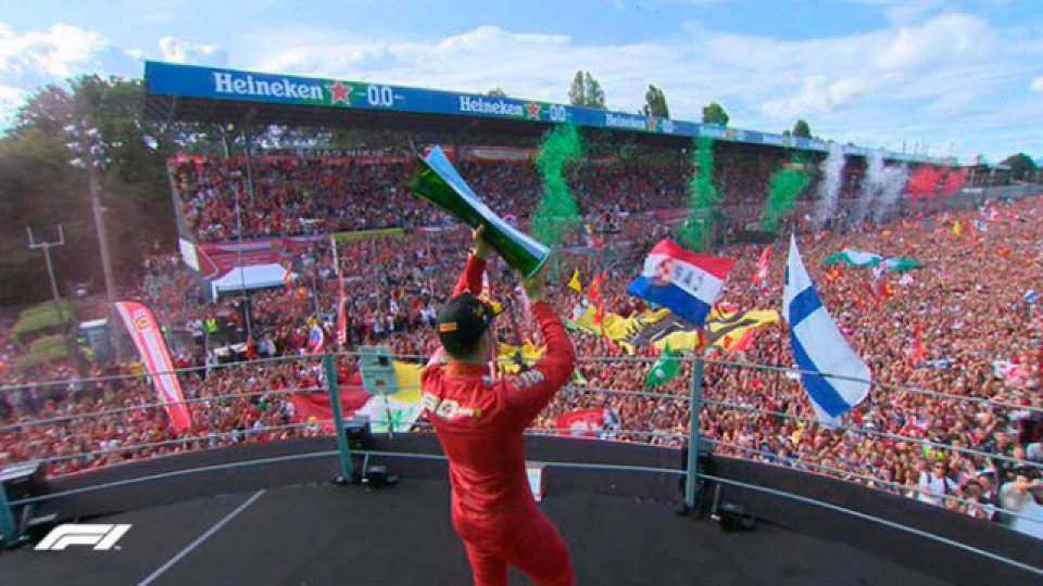 Charles Leclerc se llev&oacute; la victoria en el Gran Premio de Italia.