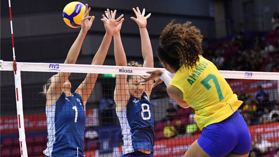 Las chicas cayeron frente a Brasil.