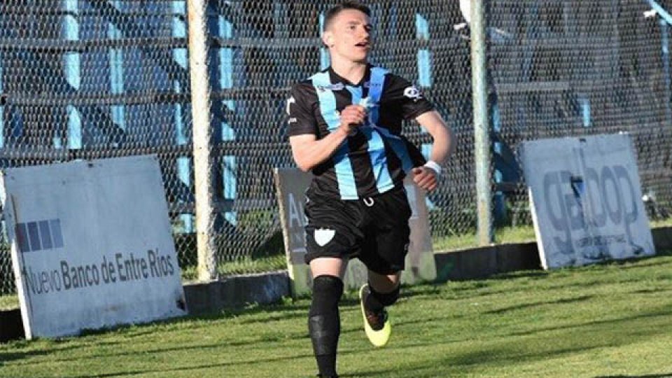 Neri apenas marcó tres tantos en su regreso al Decano de Gualeguaychú.