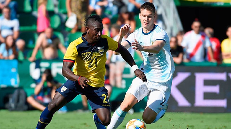 Argentina aplast&oacute; a Ecuador en Alicante.