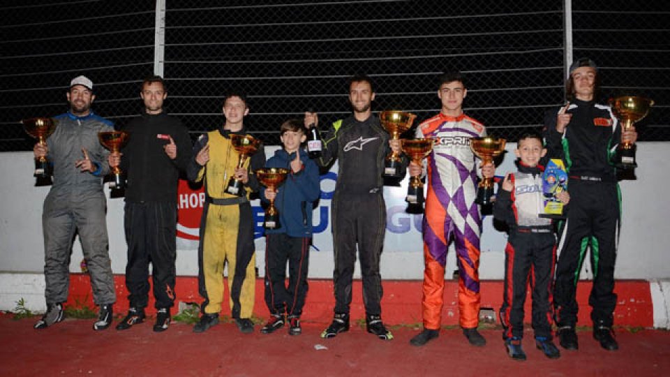 El agua trajo dos campeones en el Karting Entrerriano.