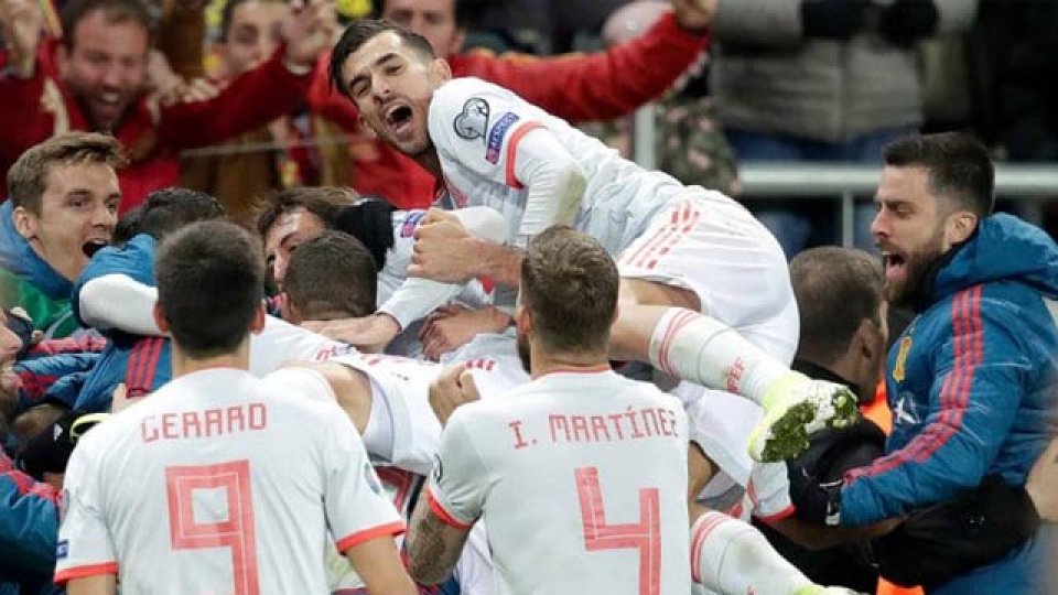 España empató, mantuvo el invicto y se metió en la Eurocopa 2020.