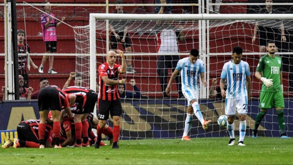 Patrón jugó mal el primer tiempo pero mejoró en el complemento.