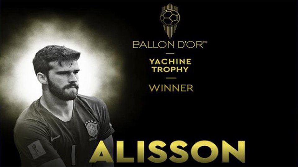 Alisson Becker fue reconocido como el mejor guardameta de la temporada. Alisson Becker fue reconocido como el mejor guardameta de la temporada.