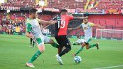 Superliga: Aldosivi le ganó a Colón en Santa Fe y toma aire en los promedios