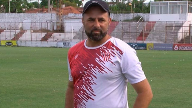 Hugo Fontana es el nuevo Director Ténico de Atlético Paraná.