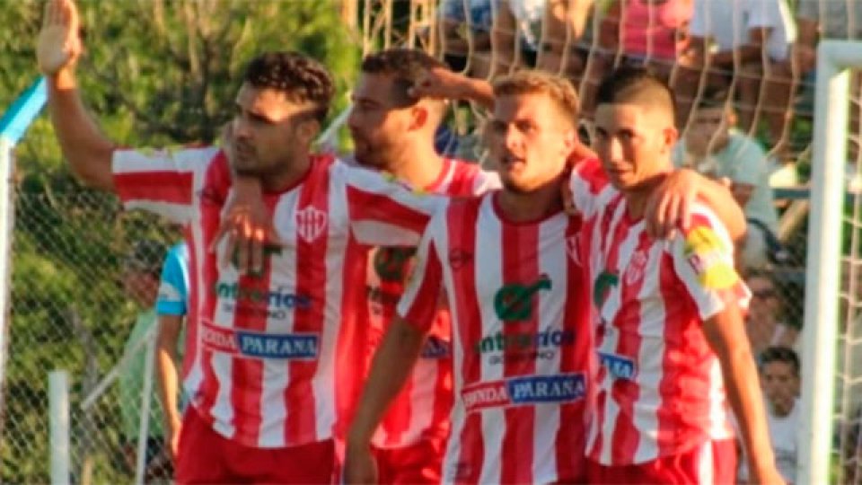 Atlético Paraná se impuso ante Belgrano. (Crédito foto: Minuto a Minuto)