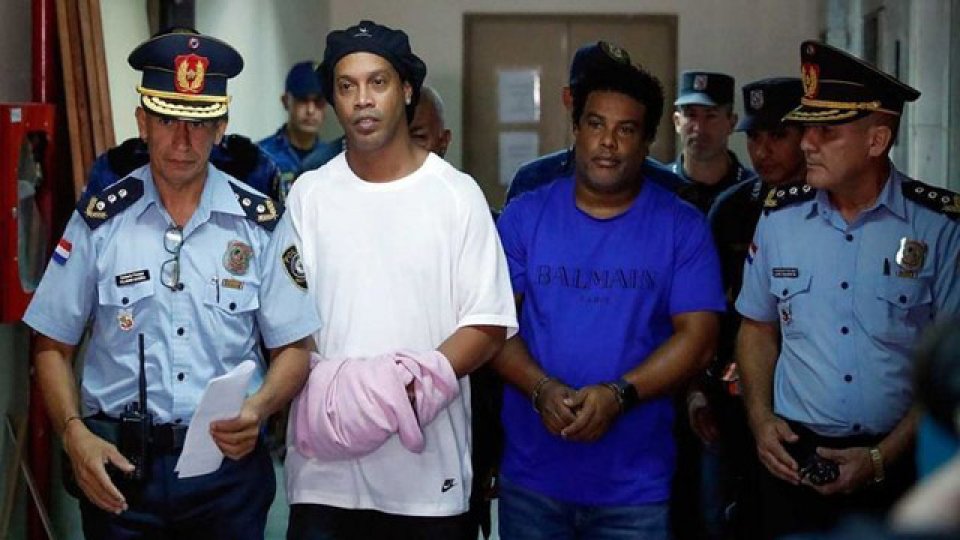 El sorpresivo hobby de Ronaldinho en la cárcel de Paraguay.