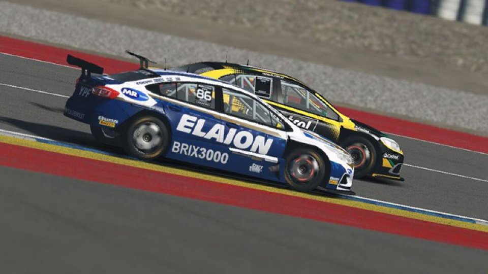 Canapino (Chevrolet) ganó con firmeza la carrera virtual.