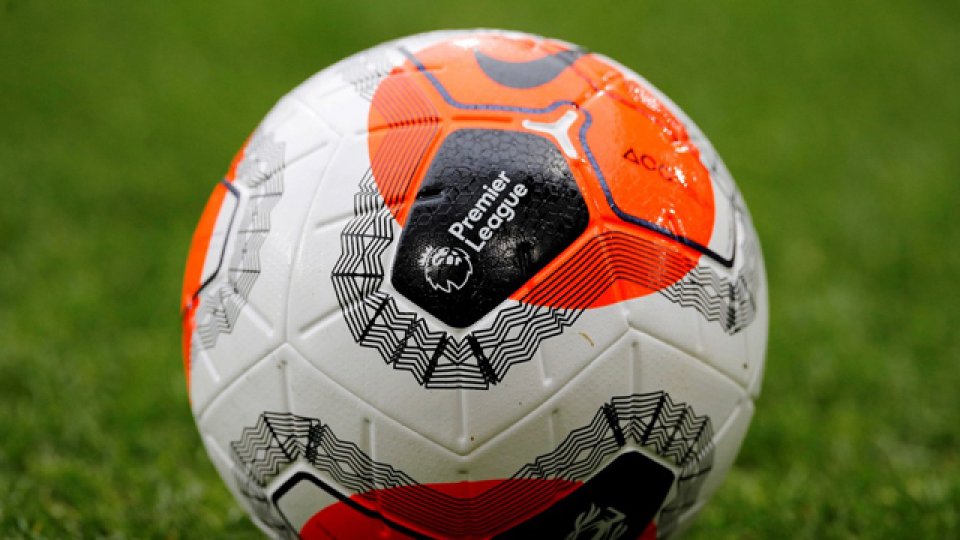 La Premier League confirmó seis casos de coronavirus en los clubes.