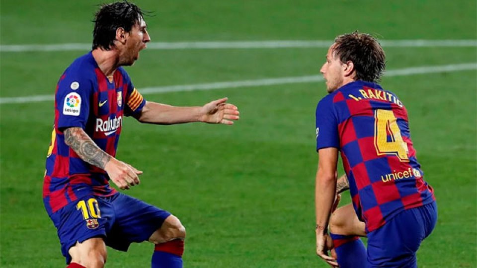 Barcelona ganó, es líder pero Messi no pudo llegar al gol 700.