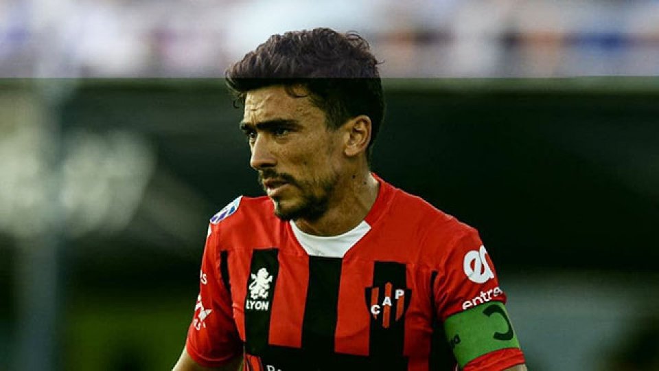 Bruno Urribarri anunció su retiro y puso punto final a su carrera futbolística.