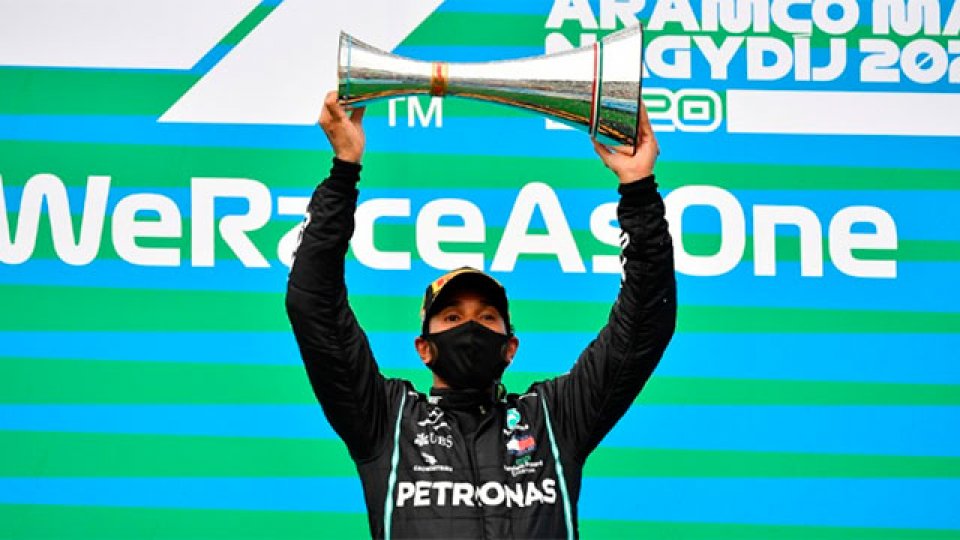 Hamilton se qued&oacute; con la victoria en el Gran Premio de Hungr&iacute;a.