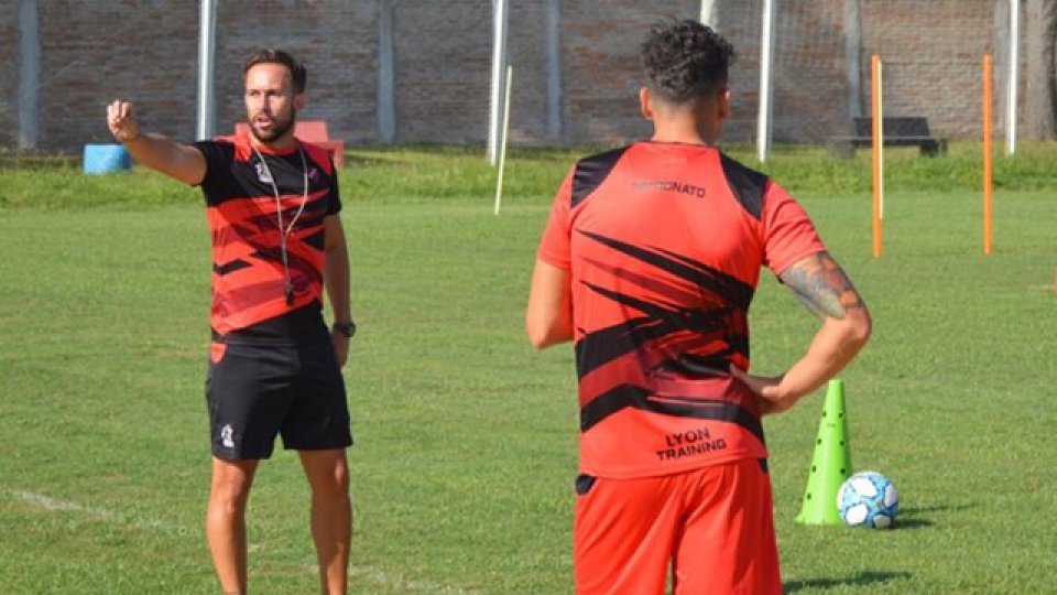 "La preparaci&oacute;n f&iacute;sica ser&aacute; progresiva", dijo el PF.