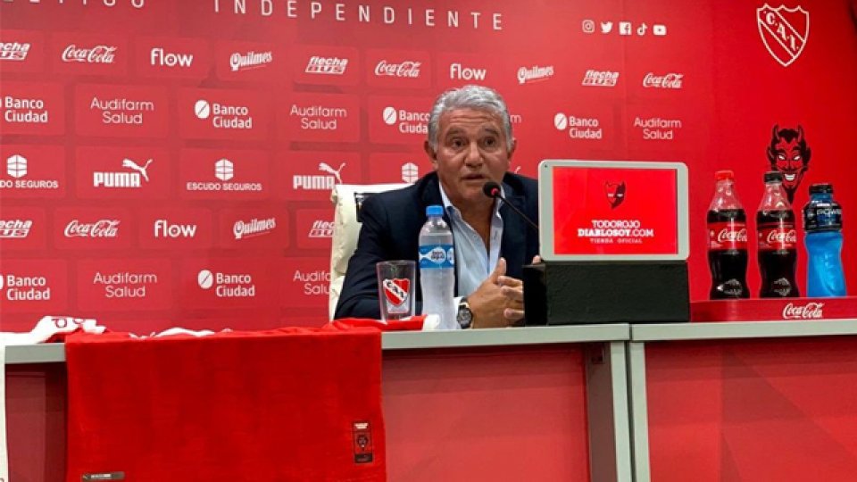 "Pablo Moyano habló con Romero y puede que renueve por un año", dijo Burru.