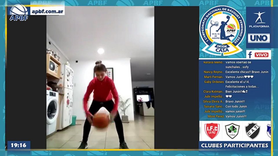 Se disputa el Campeonato Nacional de Basquet Femenino.