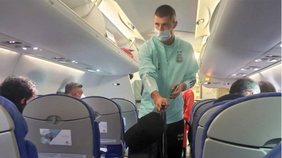 El plantel de la Selección Argentina ya arribó a Bolivia.