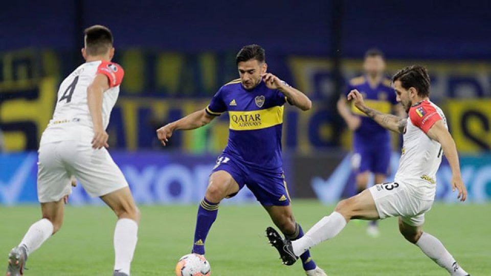 Boca goleó a Caracas en el cierre de la fase de grupos.