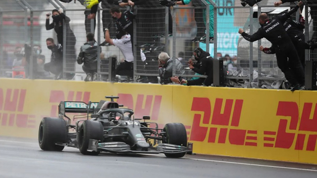 Hamilton, ganador y campeón por séptima vez.