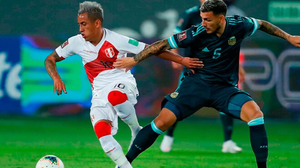 La Selección derrotó 2-0 a Perú en el último partido del año por Eliminatorias.